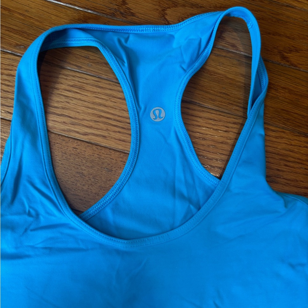 Lululemon Tank Tops - Picture 3 of 6